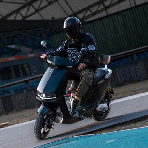 Lightning 3000 - 30 Ah HMP Electric Moped